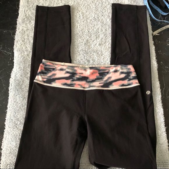 Lululemon skinny grooves black size 6 - Picture 1 of 7